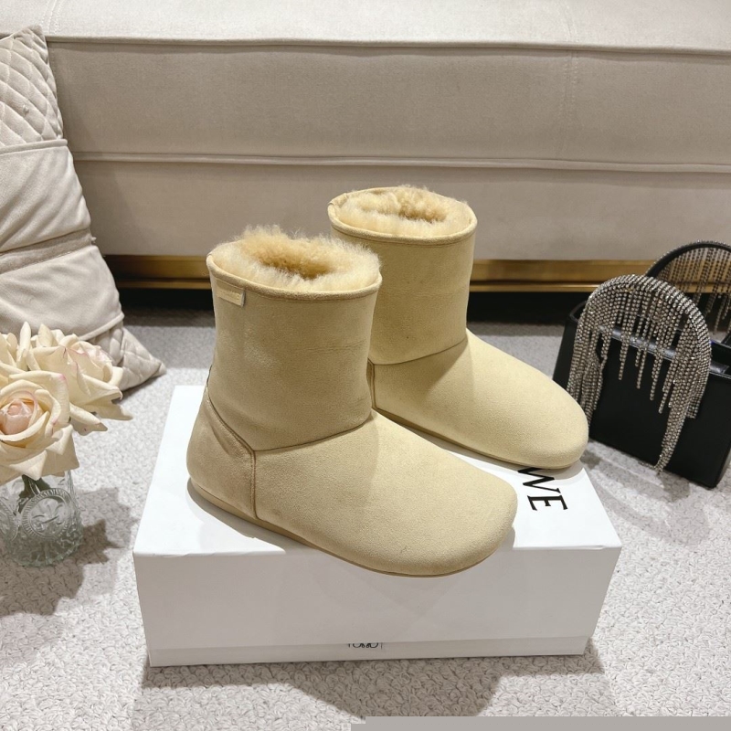 l*ew* boots